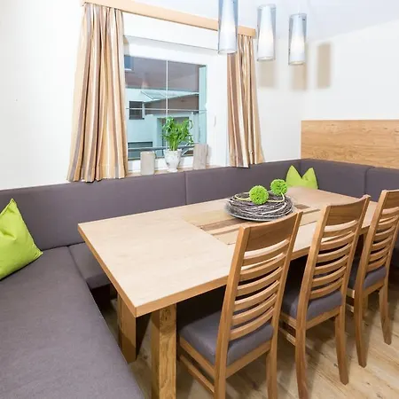 Holiday home Alpinhome